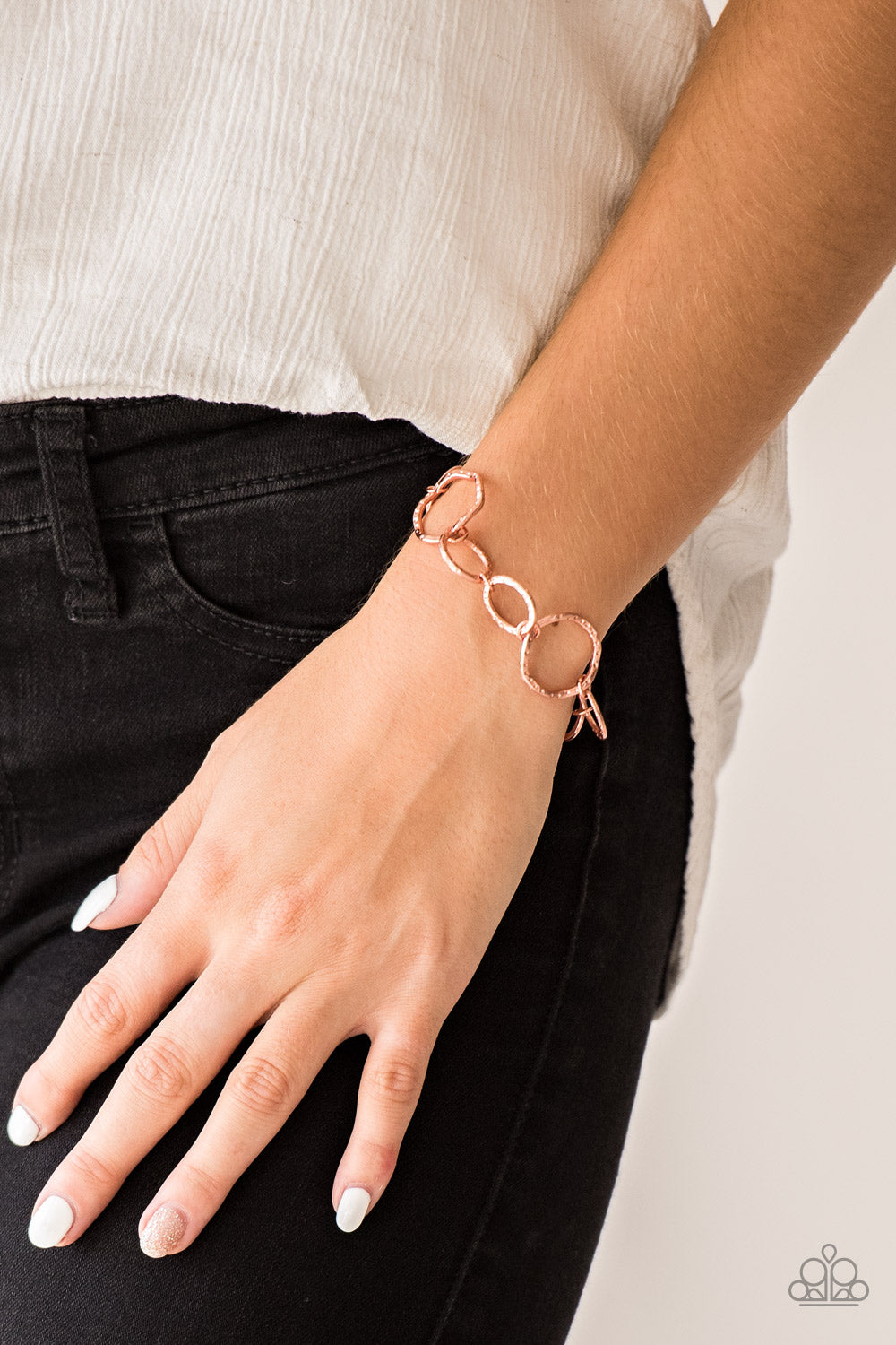 Ring Up The Curtain Paparazzi Bracelet-Copper