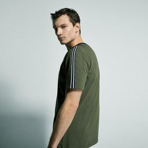 pull and bear polo shirt