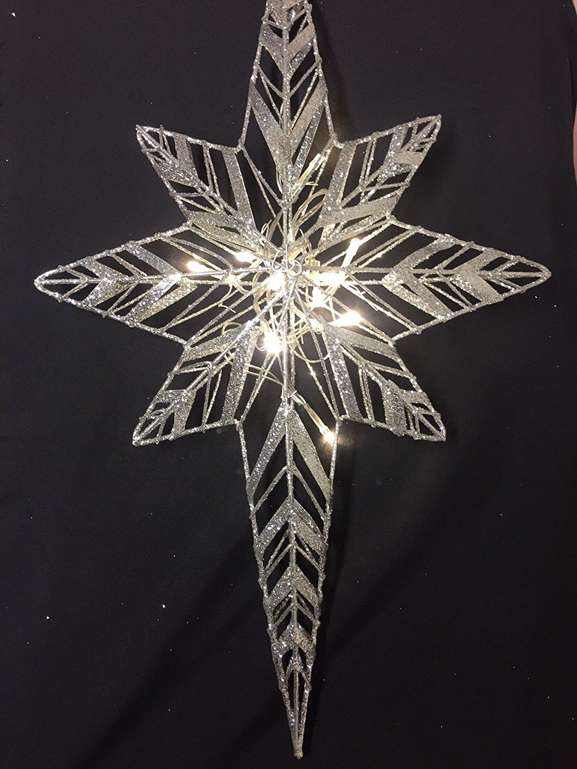 Light Up 47cm Silver Star With 10 LED Lights Christmas Decoration - uk-gardens.co.uk