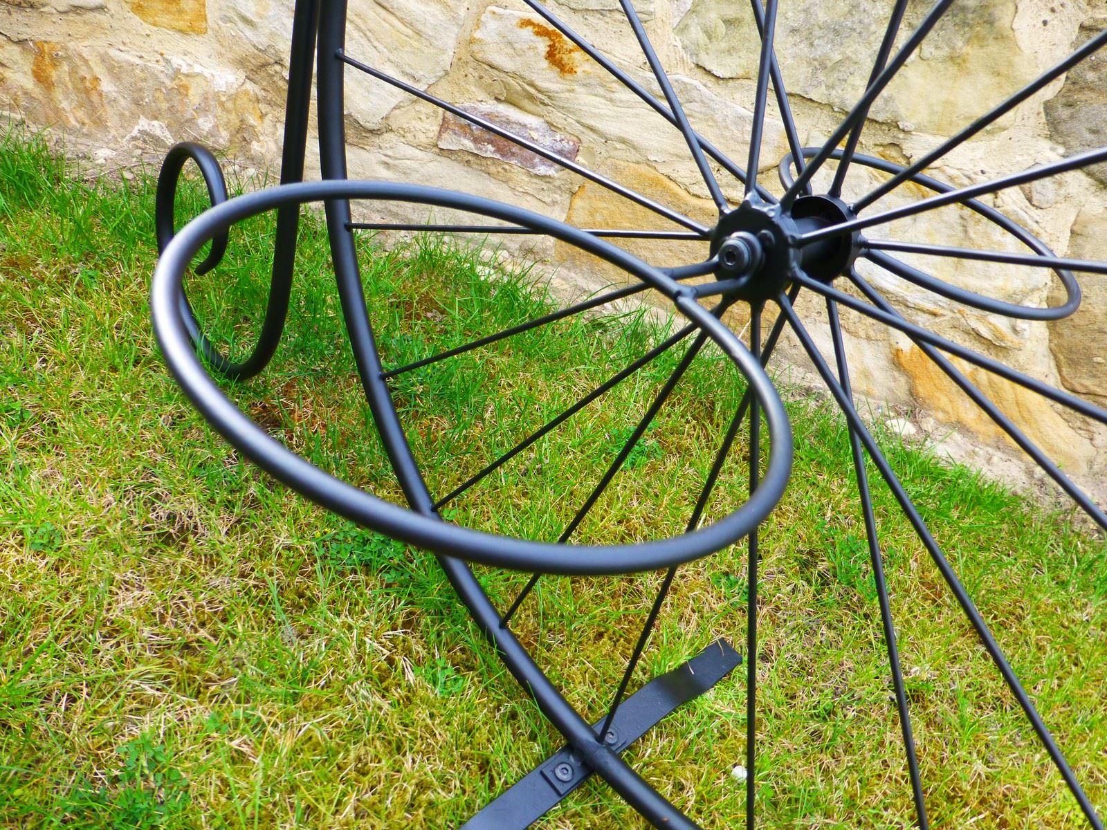 penny farthing plant holder