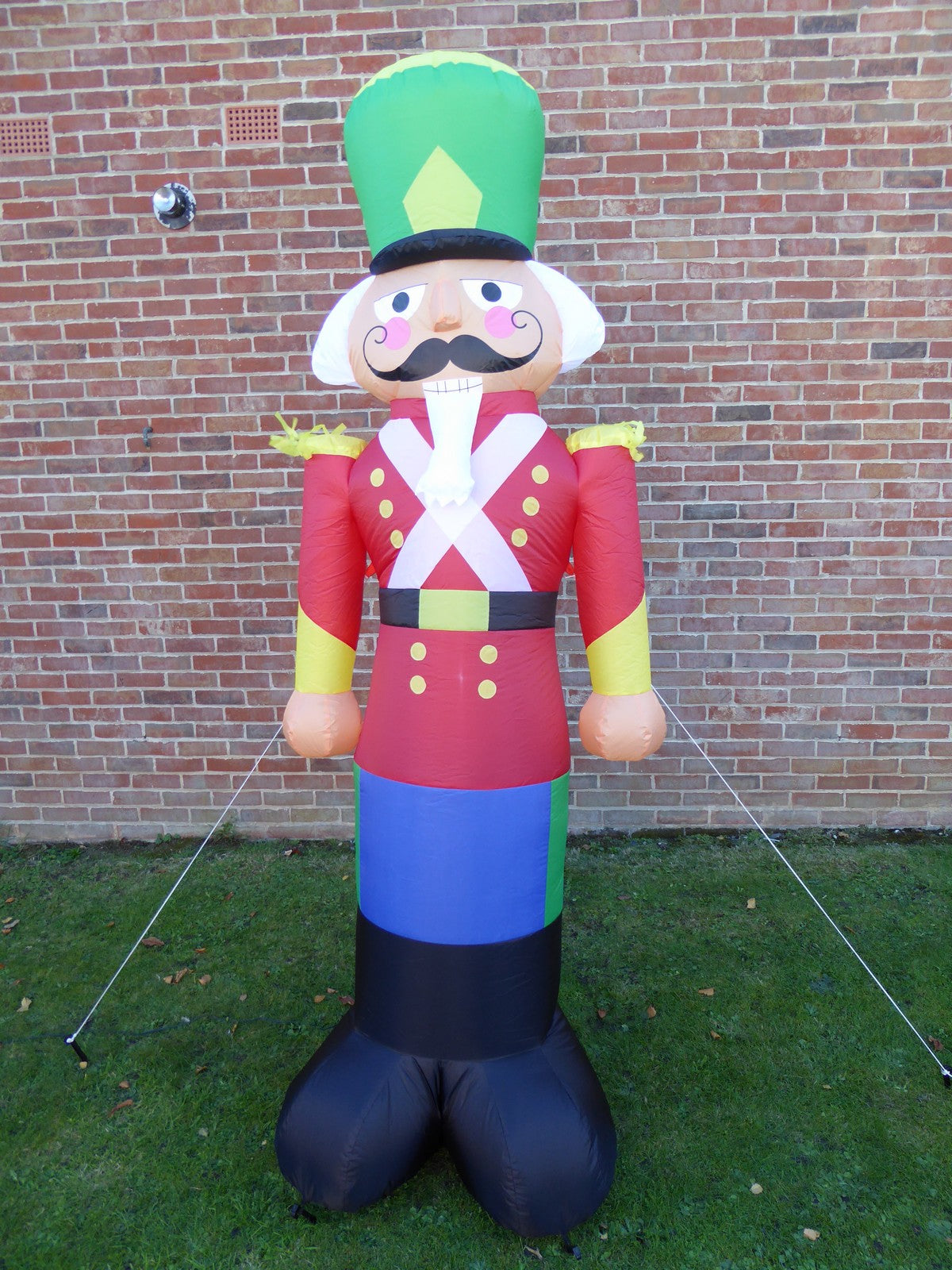 nutcracker soldier outdoor decoration