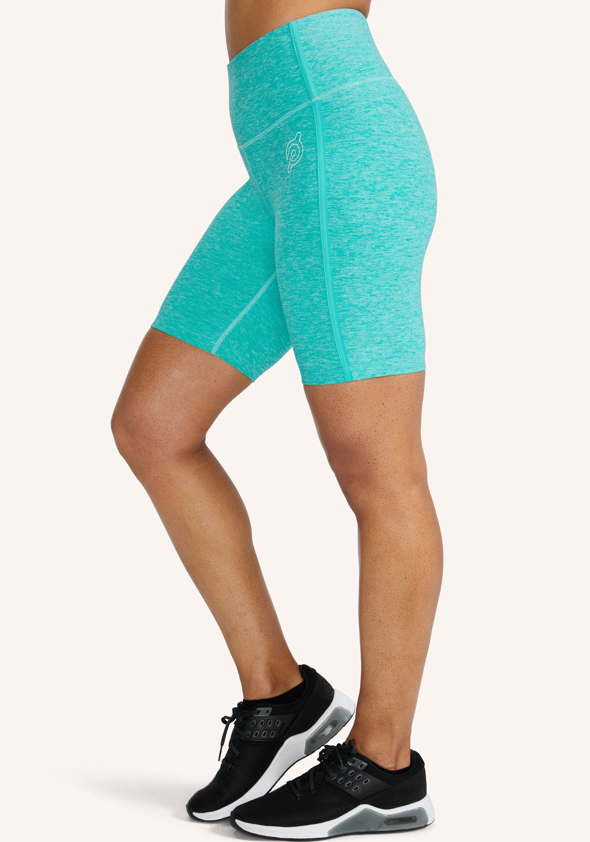 Drive And Recover High Rise Dolphin Hem Capri – Peloton Apparel Canada