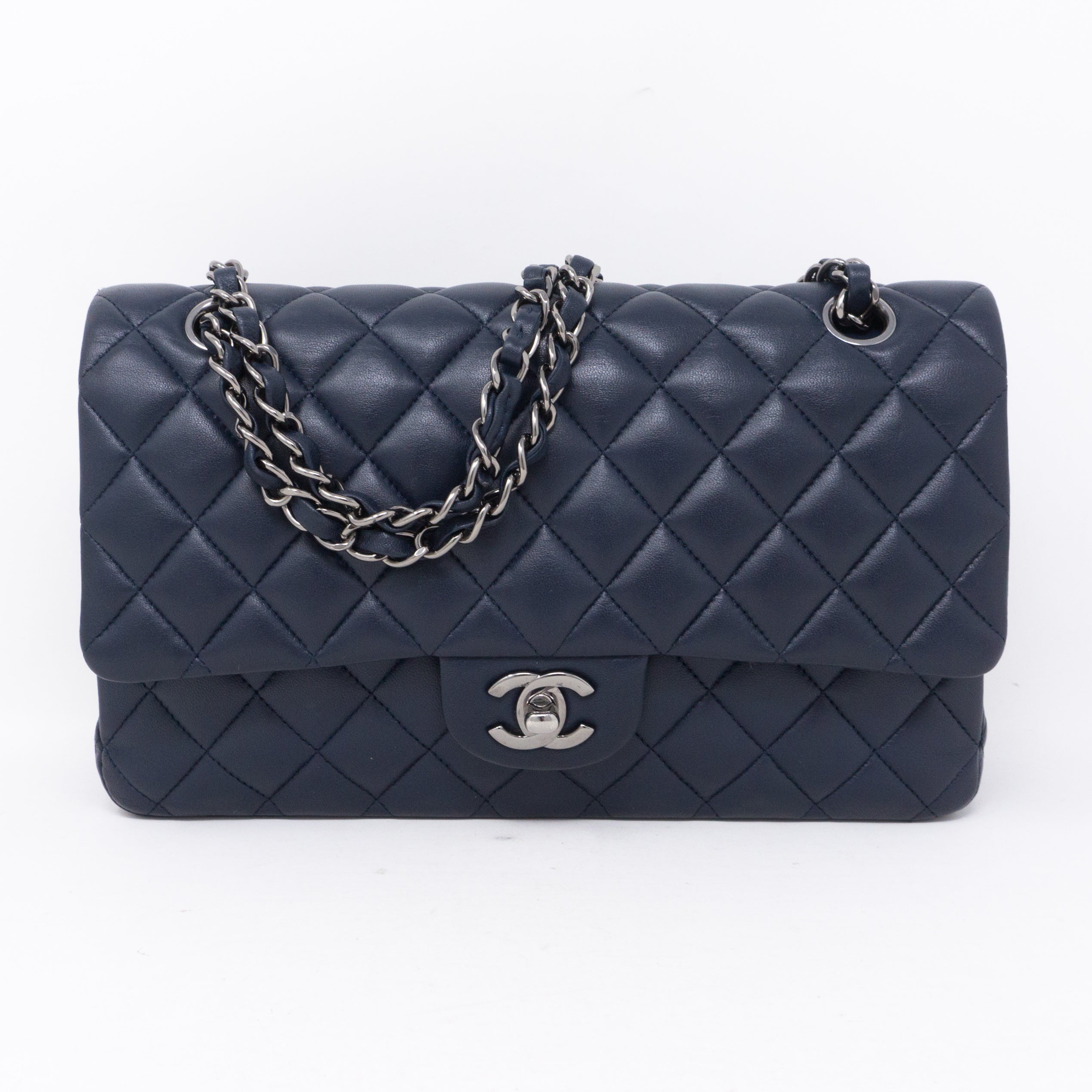 Cập nhật với hơn 65 về chanel classic flap navy blue mới nhất   cdgdbentreeduvn