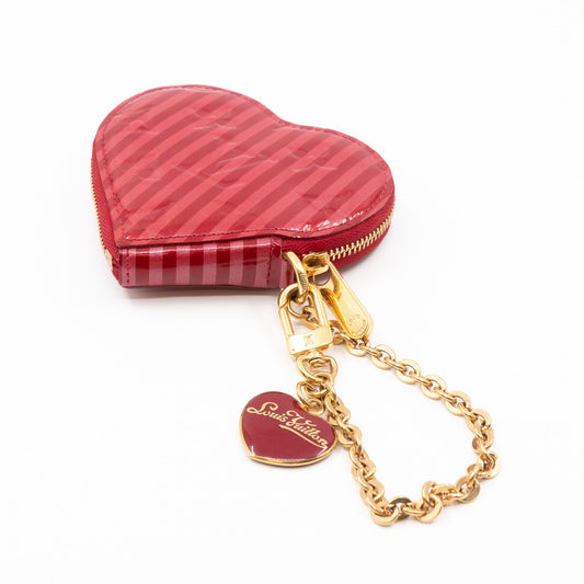 Louis Vuitton x Stephen Sprouse Bleu Infini Leopard Vernis Heart Coin –  LuxuryPromise