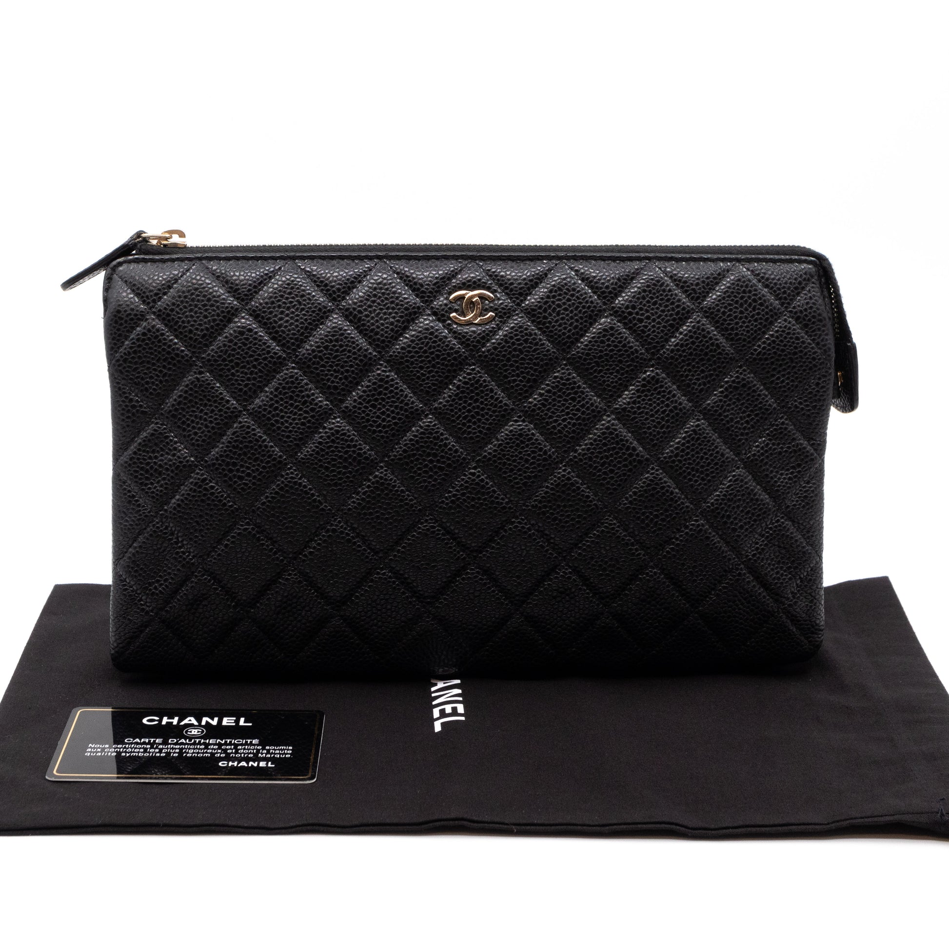 Chanel – Chanel Medium Classic Zip Pouch Black Caviar M-Medium O Case –  Queen Station