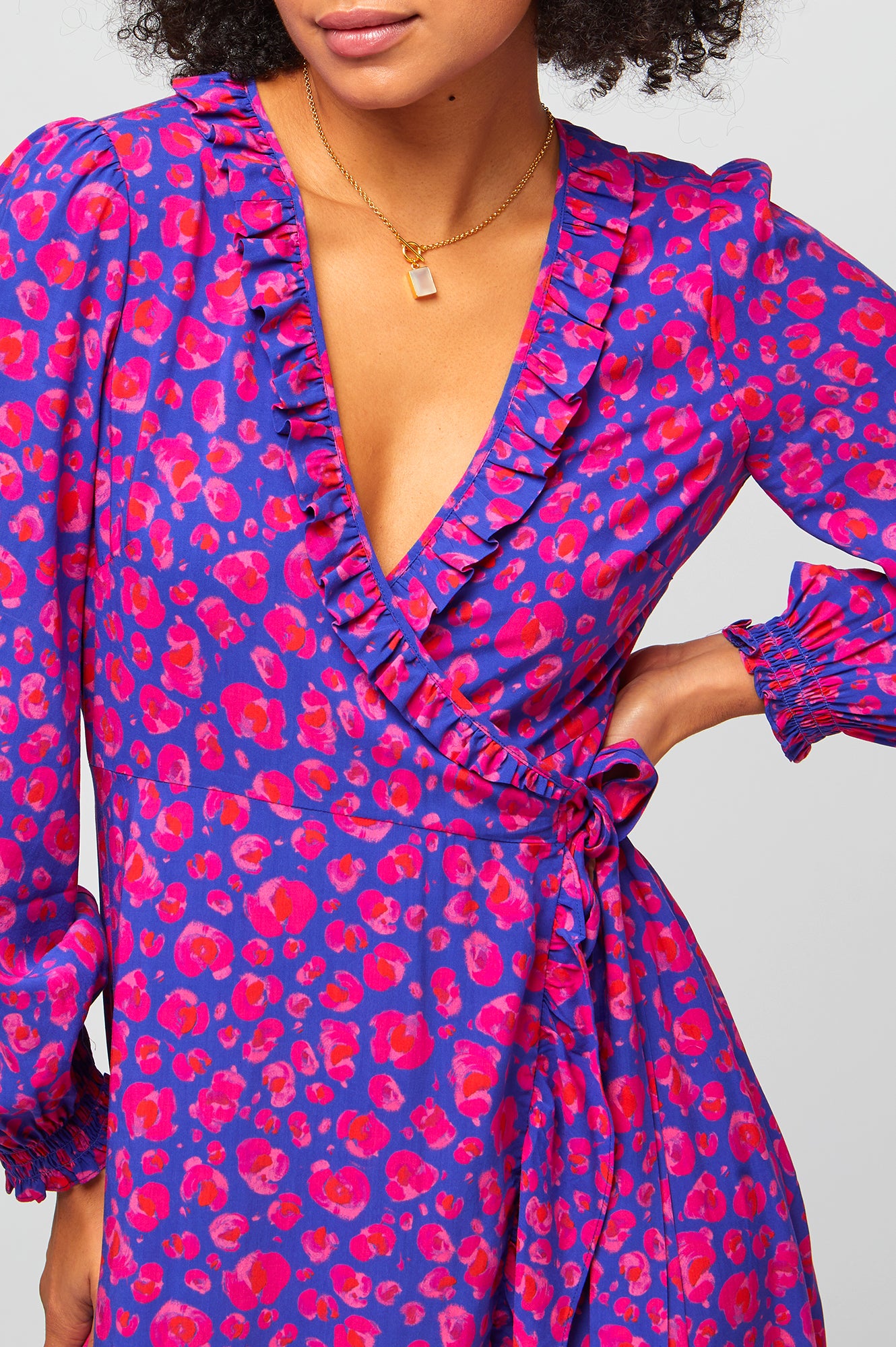 Demi Long Sleeve Wrap Dress | Cheetah Blue/Pink