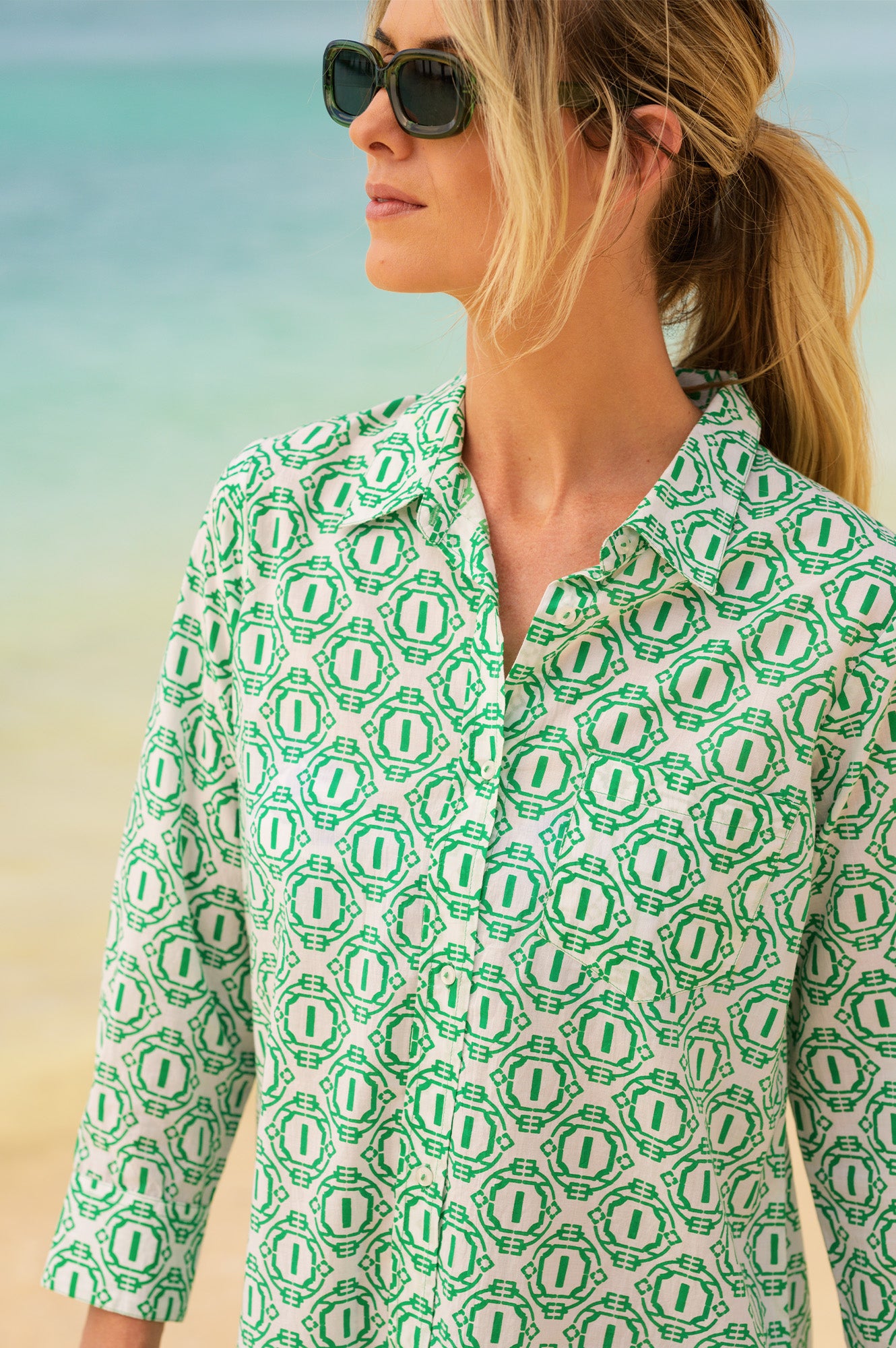 Saffron Beach Shirt | Circle Geo Green