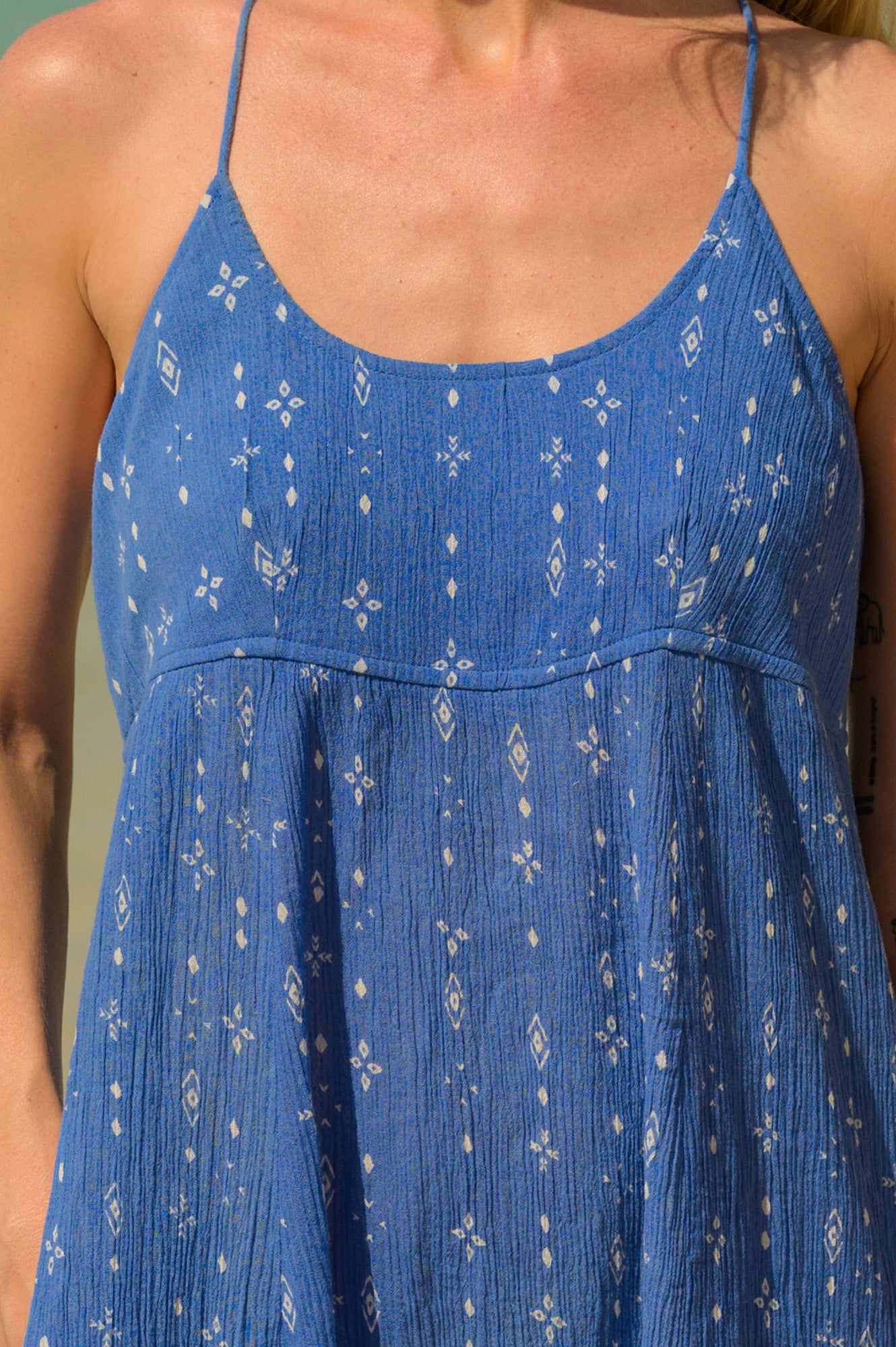 Lenu Short Dress | Star Aztec White/Blue