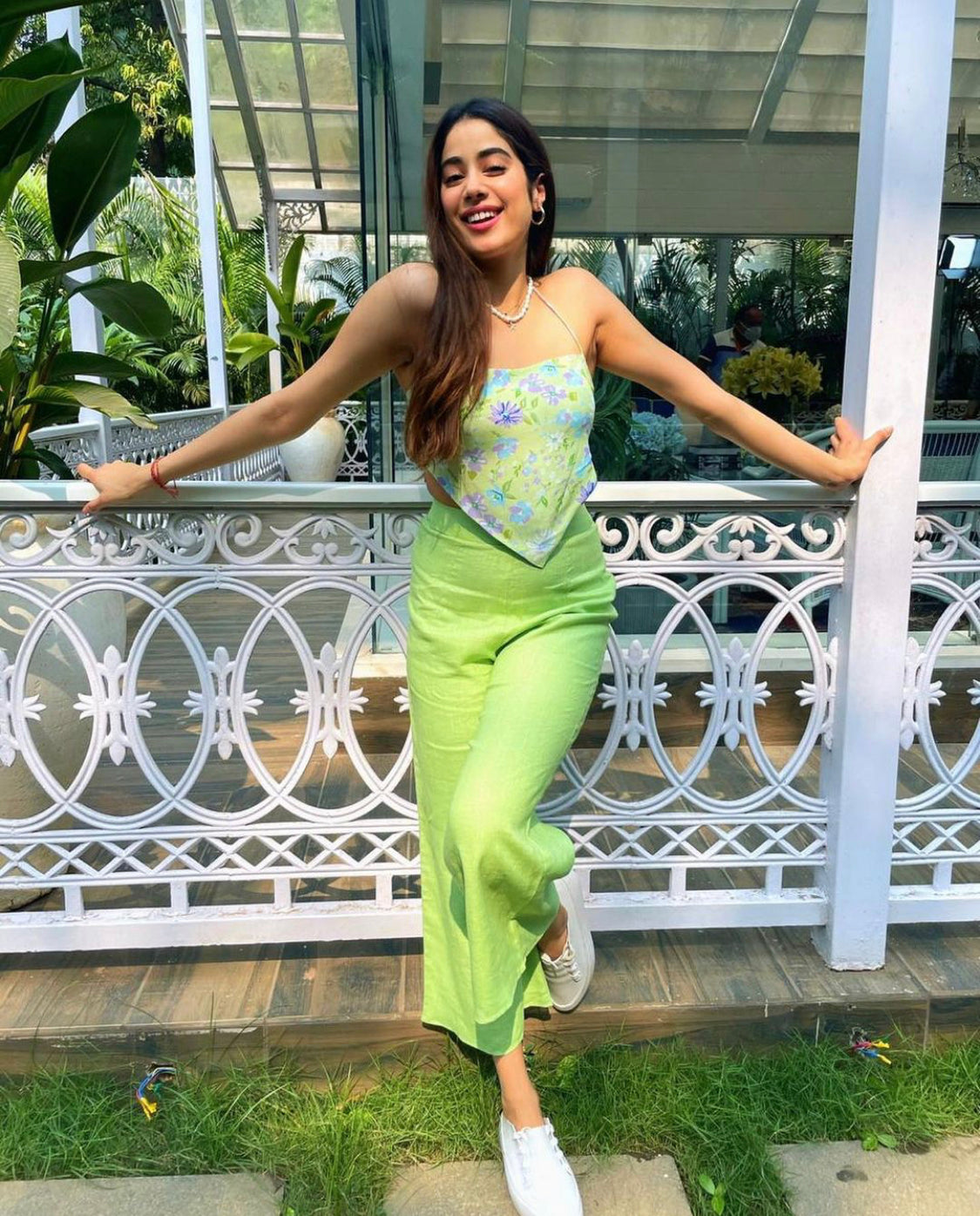 Janhvi Kapoor | Alice Scarf Top – 6Degree.Store