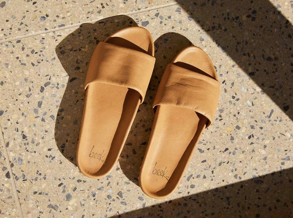beek cockatoo slide sandals