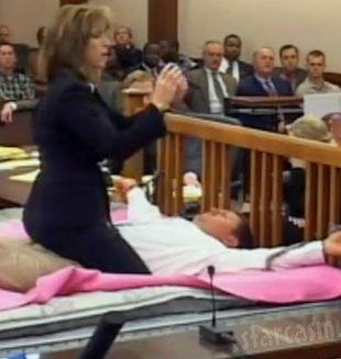 Susan Wright Kathy Siegler bed in courtroom