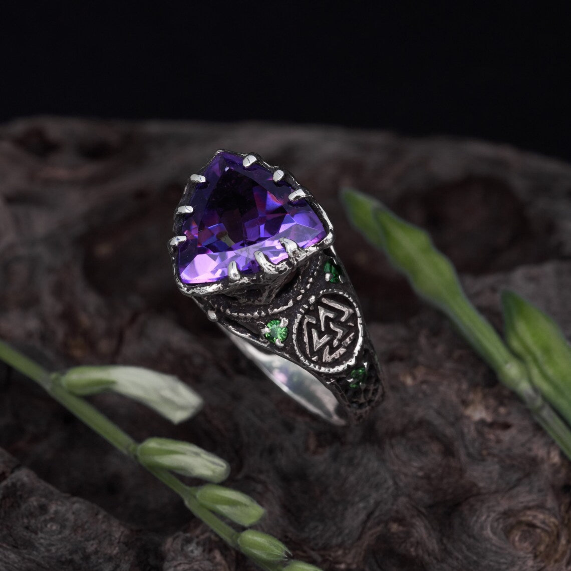 Amazon.com: Amethyst Stone Ring 925 Sterling Silver Statement Ring For  Women Handmade Rings Gemstone Christmas Promise Ring Size US 8 Gift For Her  : Handmade Products