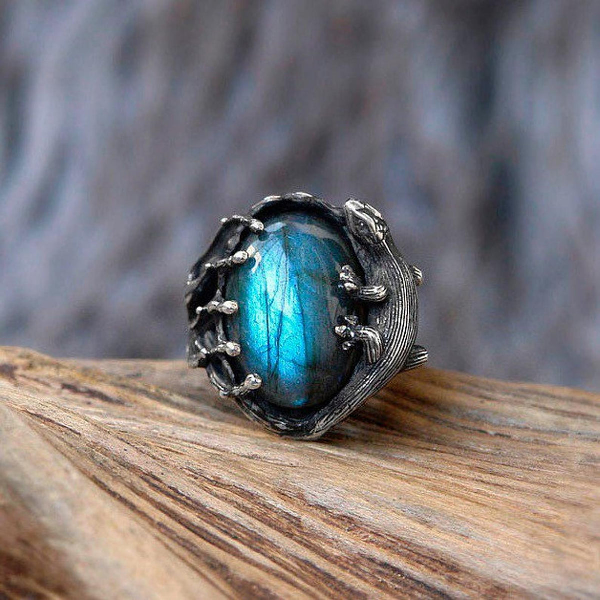 Labradorite ring 