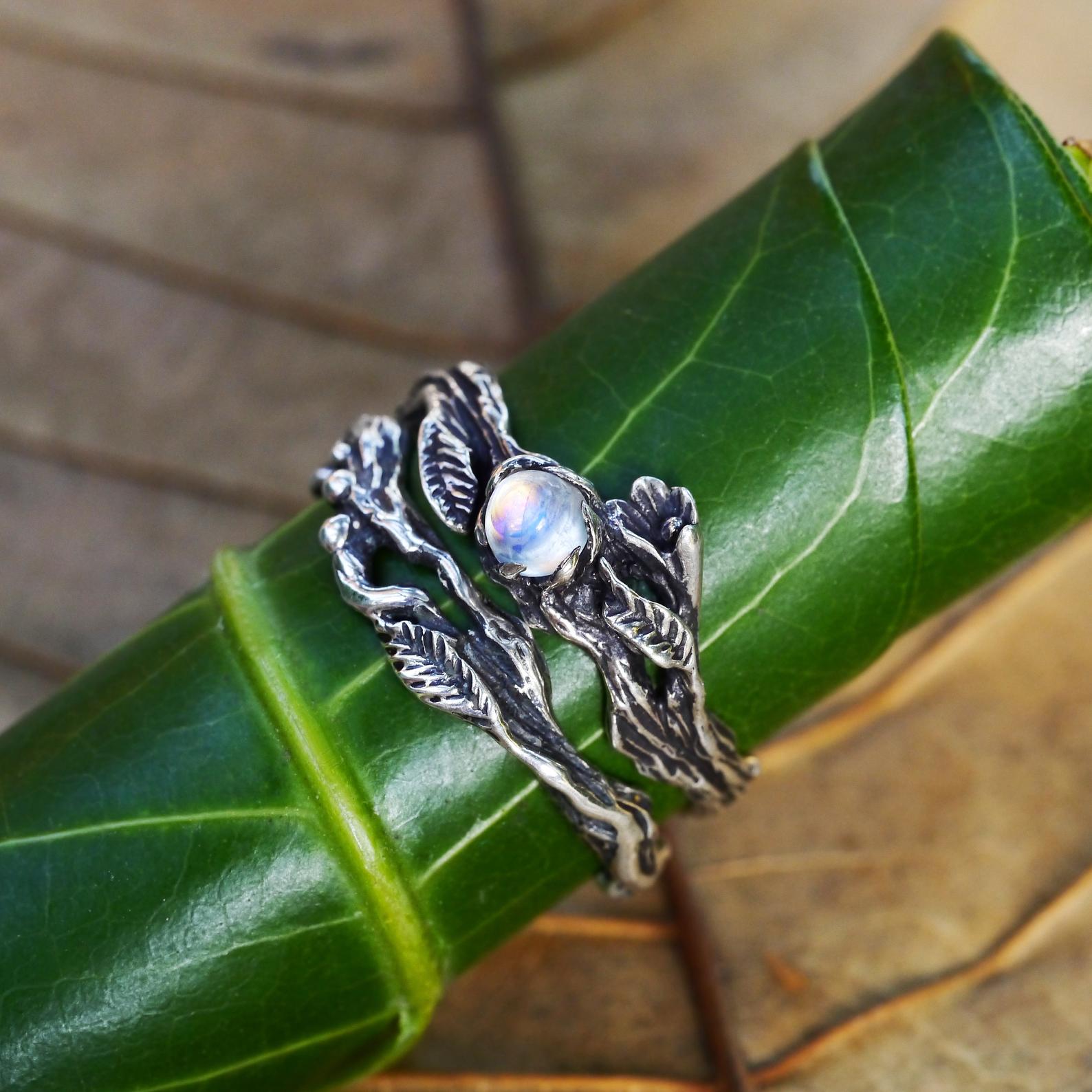 Moonstone rings set 