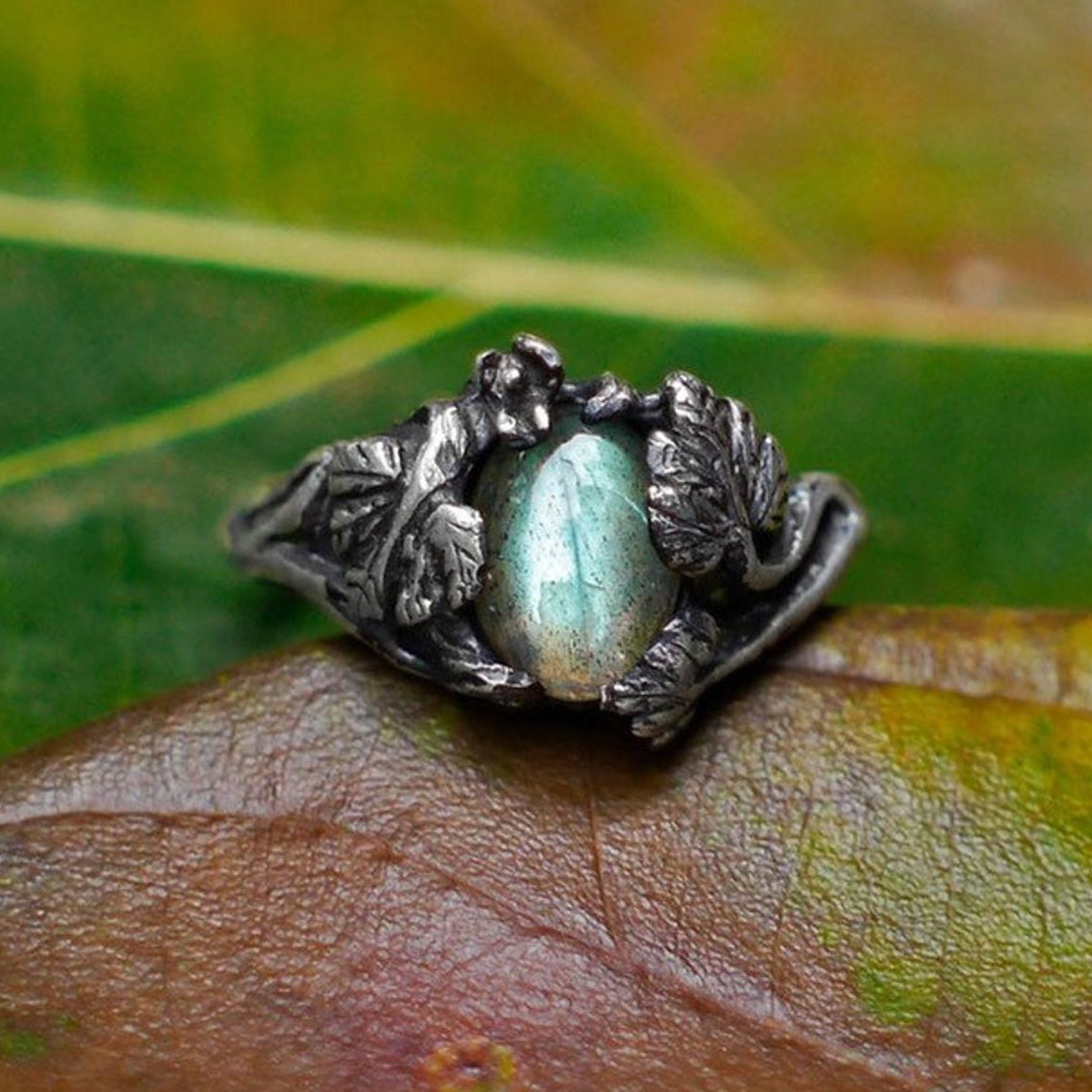 Labradorite ring 