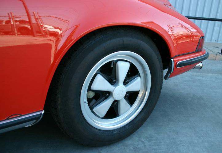 left rear quarter panel fender fuchs wheel detail