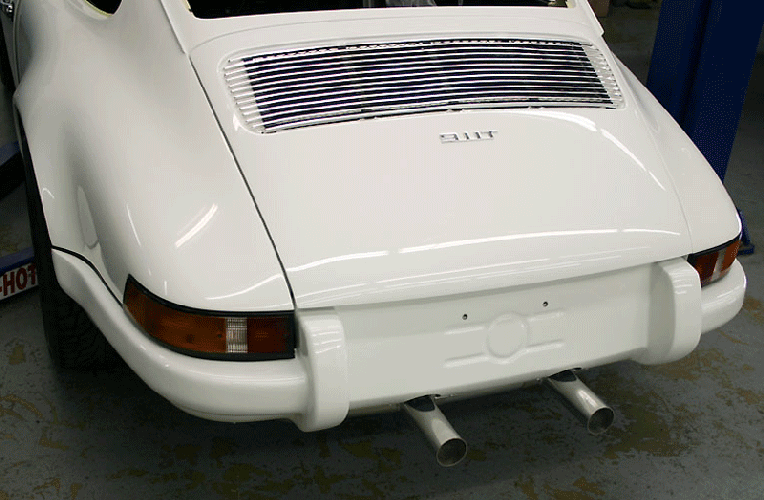 1973 911 RS Pro Touring Restoration 993 3.6L DME G50 SBH Conversion bottom rear detail