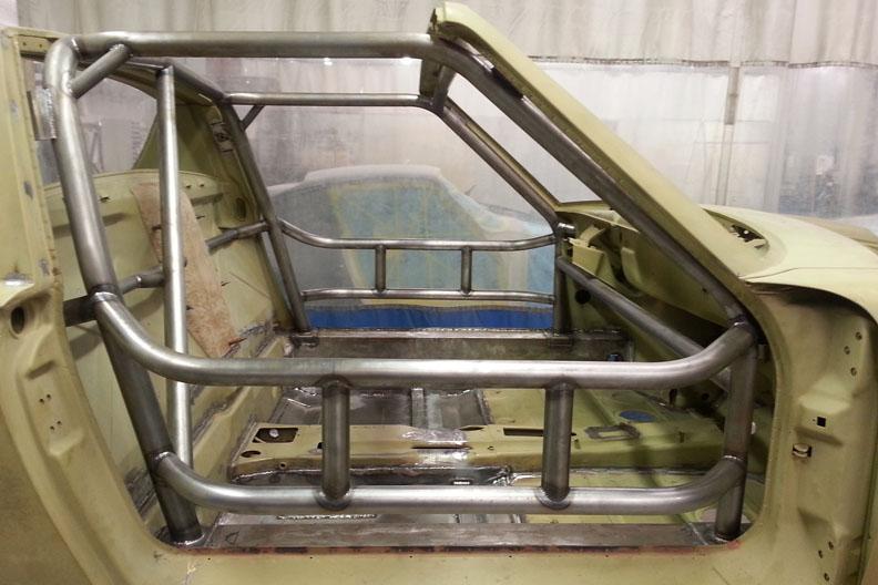 914/4 To 914/6 GT Chassis Conversion & Restoration passenger side roll cage out