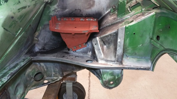 British Racing Green 914 to 914/6 2.7L Road Rally Trim Restoration Conversion engine bay rust repair