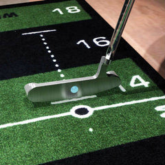 Wellputt Mat - Alignment line for the putter face