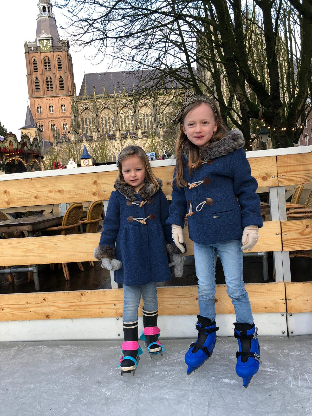 Warm blue winter coats with fur trim Europe Marae Charlotte sy Dimby