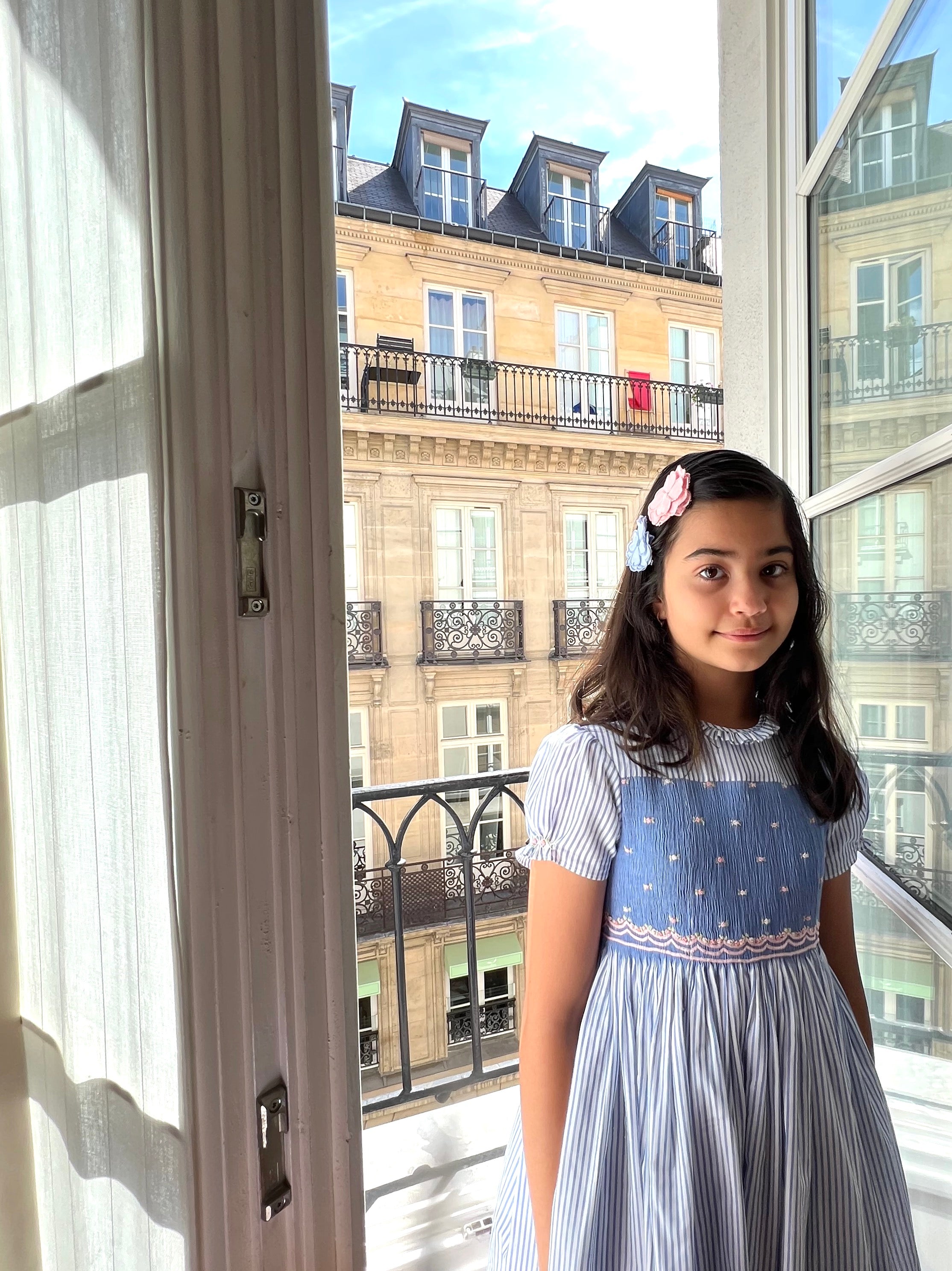 Children's boutique in Paris - Dresses for girls - Visiting Paris as a family