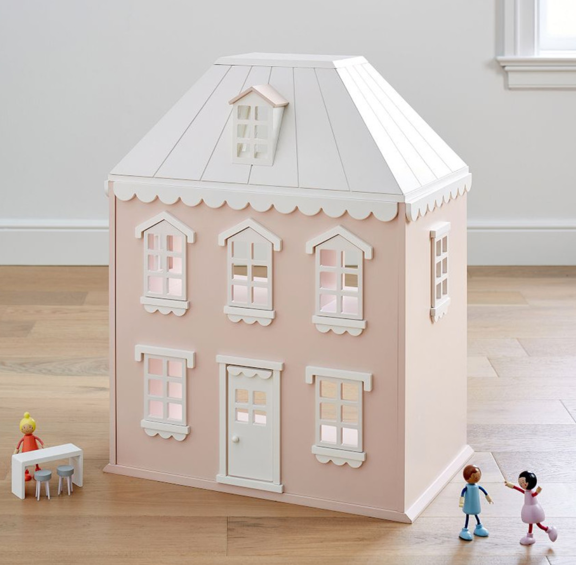 Luxury Kids Wooden Dolls Houses UK