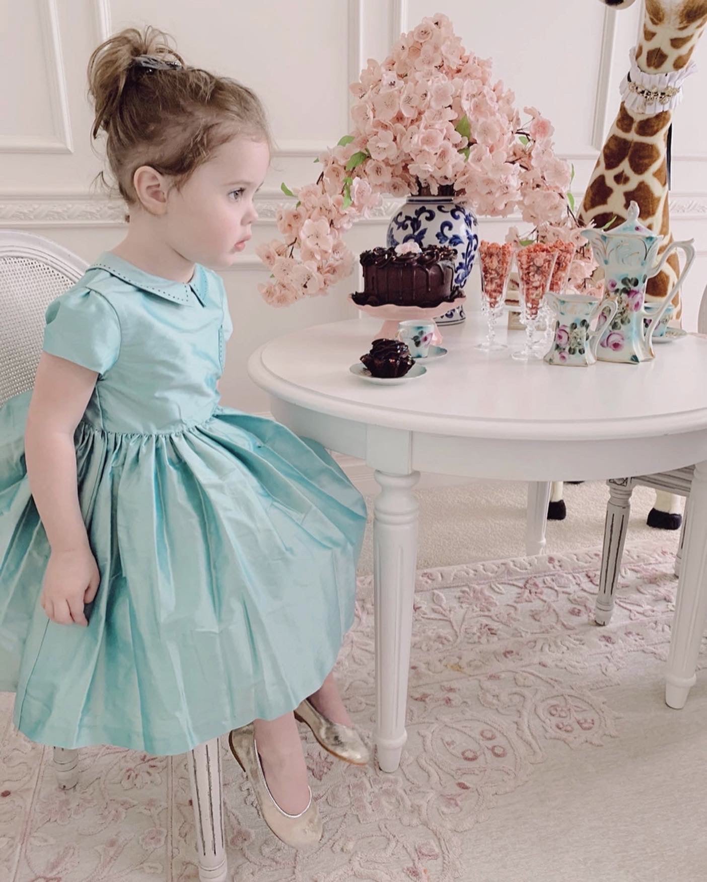 Children’s fashion : how to dress a little girl - Charlotte sy Dimby