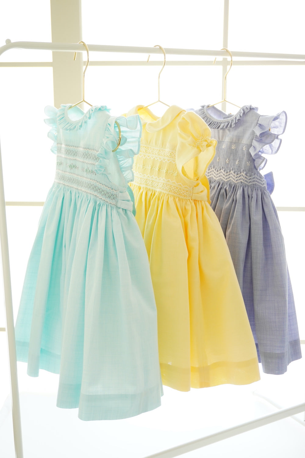 Charlotte sy Dimby San Sakae Petit European French style handmade smocked dresses for children babies and girls japan