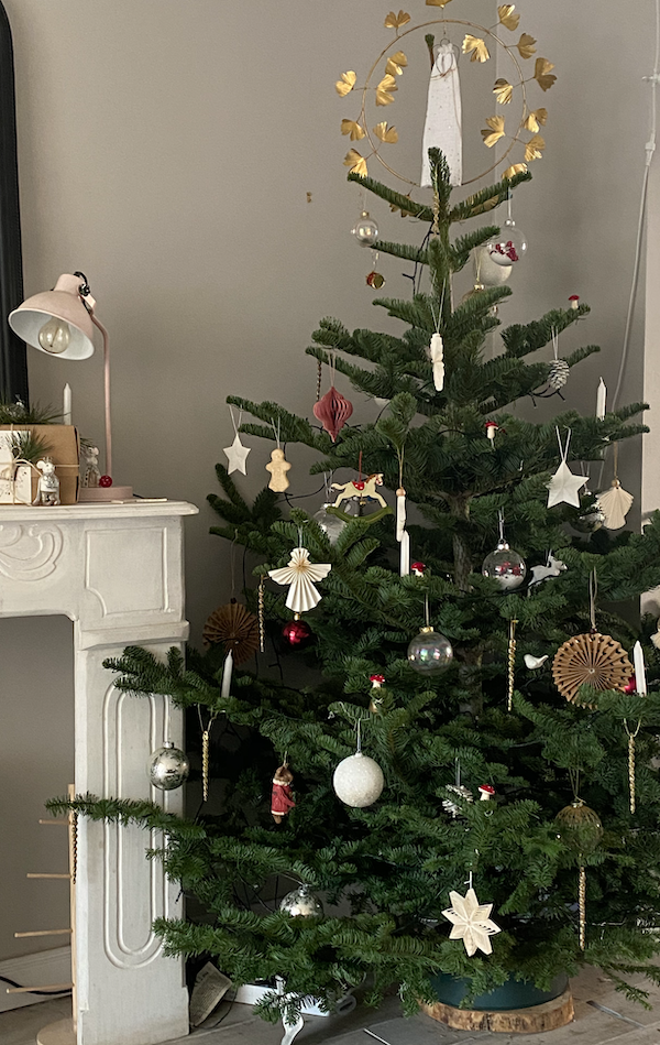 French traditions - Family Christmas tree