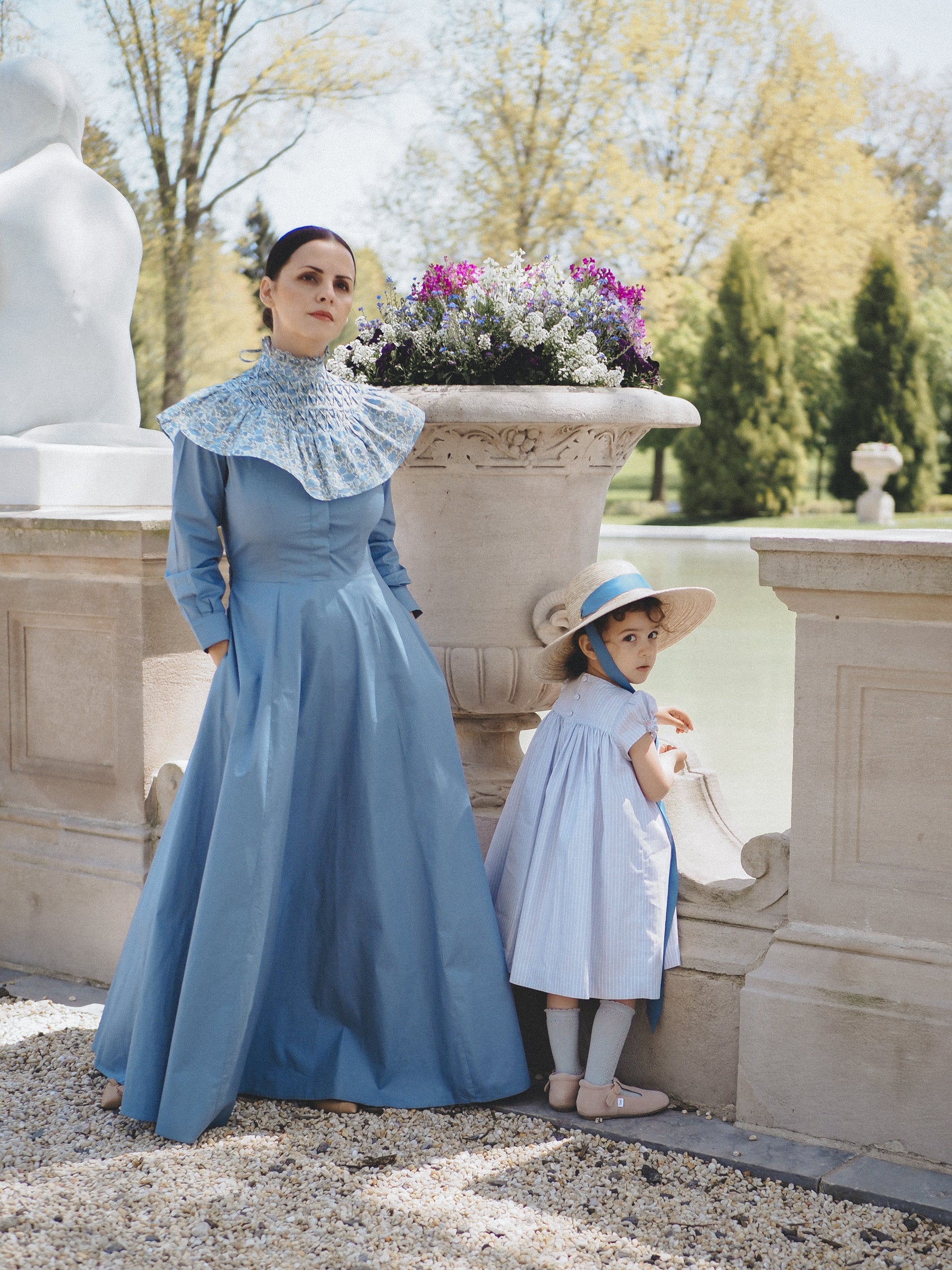 Charlotte sy Dimby mother and daughter picture Spring collection 