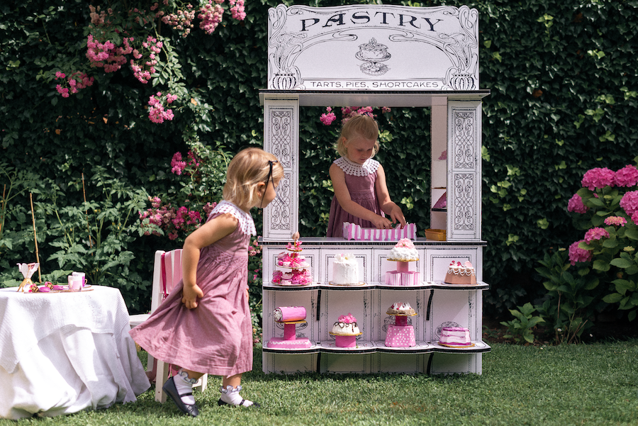 Creative patisserie stand - Handmade play for children