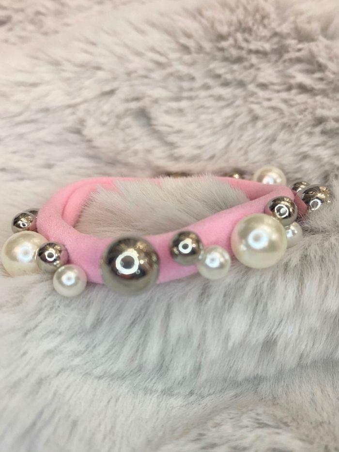Black Colour Accessories One Size Black Colour Elastic Pearl Hair Tie Bracelet Pink With Pearls 5538 izzi-of-baslow