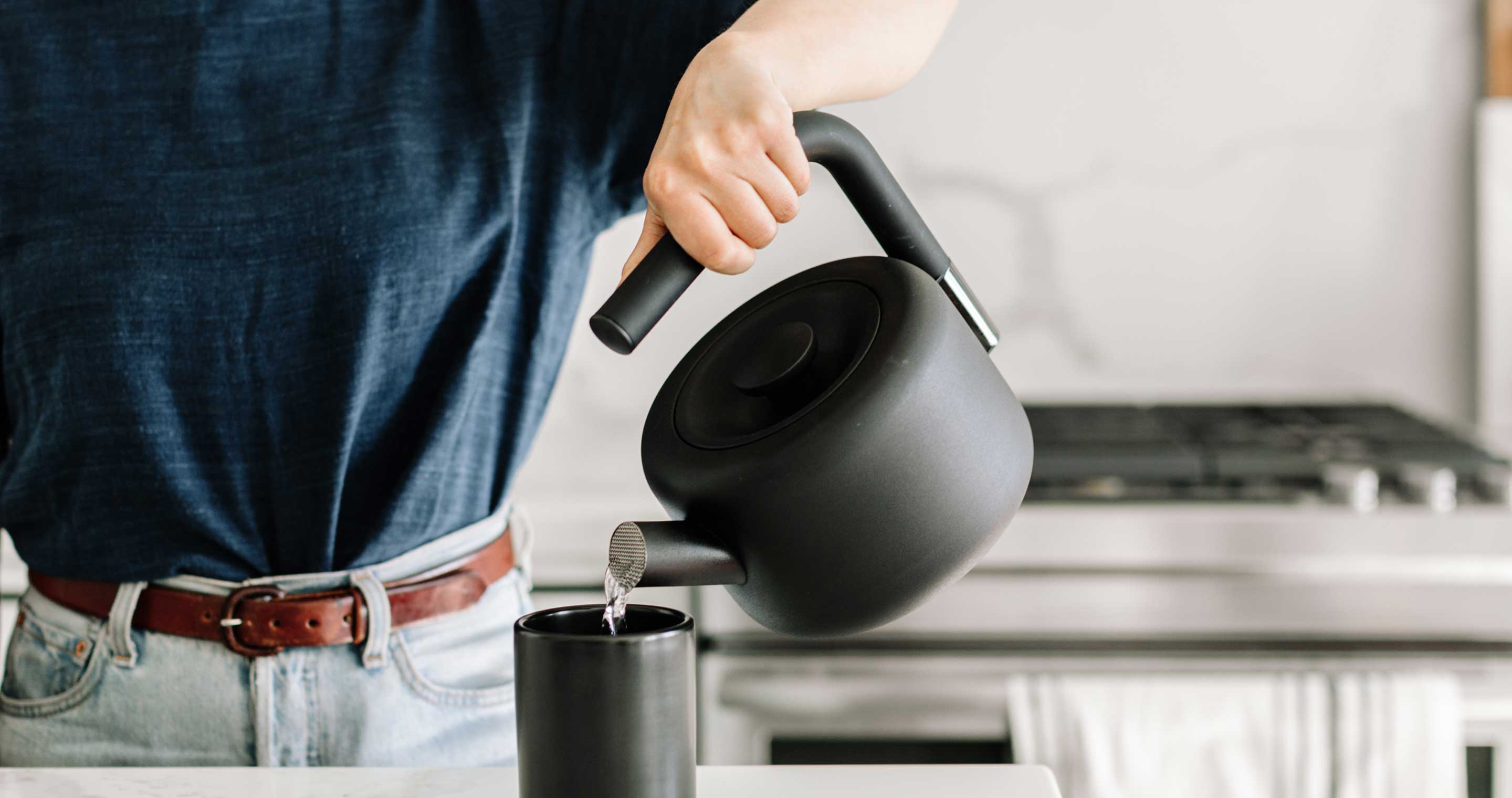 Fellow Black Clyde Stovetop Tea Kettle, 1.7 L In Matte Black