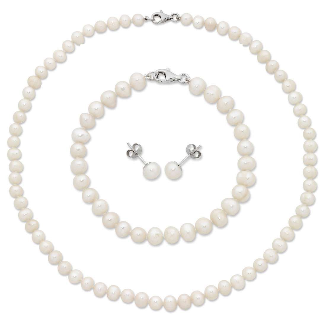 silver and pearl necklace