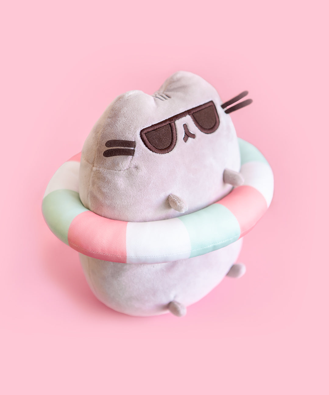 pusheen snowman plush