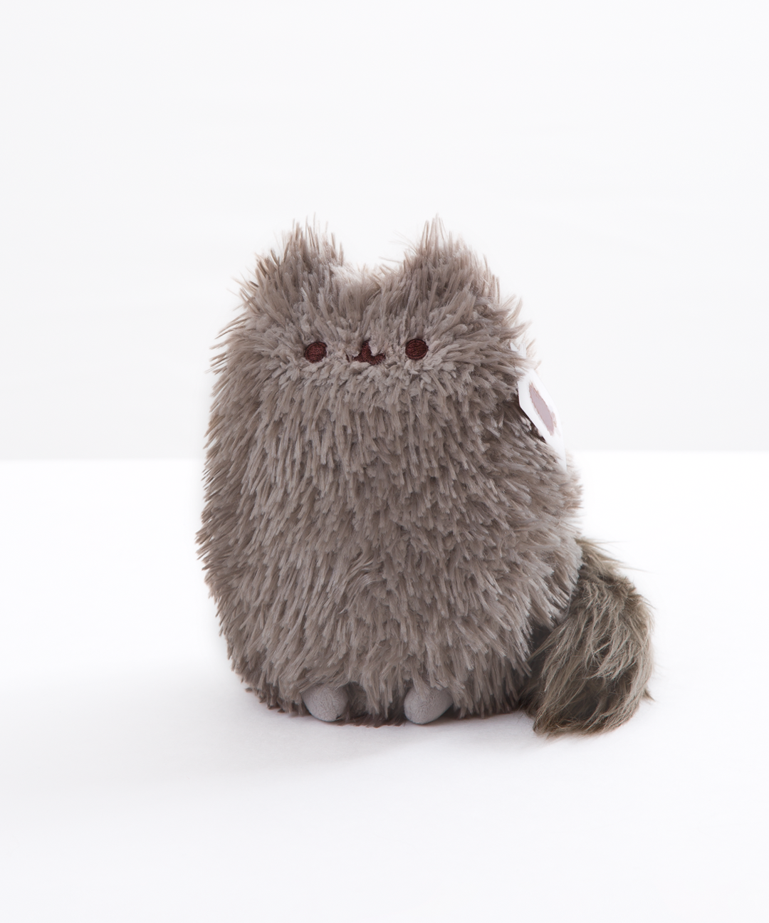 pusheen cuddly toy