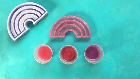 prepared colored resin in 3 shades of pink