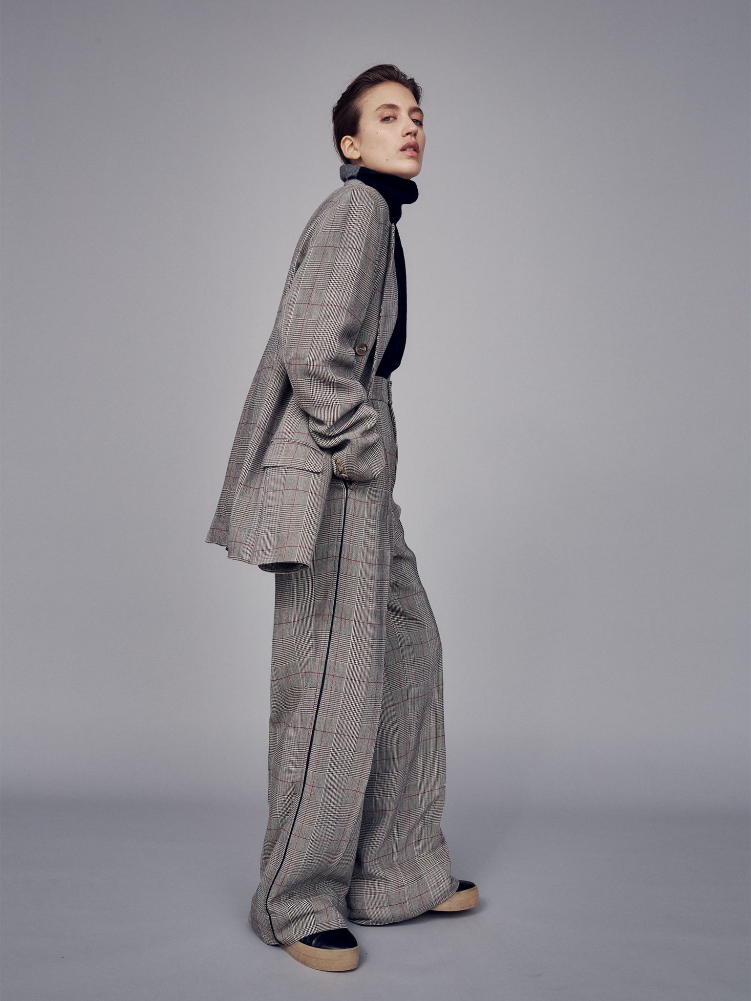 women pre fall 19 look 3