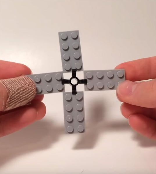 Ingenious ways of connecting LEGO