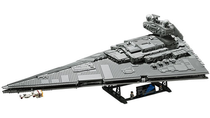 LEGO® unveiled new Empire Star Destroyer Building Set (4784 Pieces) LAMINIFIGS