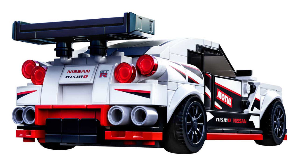 LEGO Nissan GT-R Nismo made of 300 Lego parts | Laminifigs