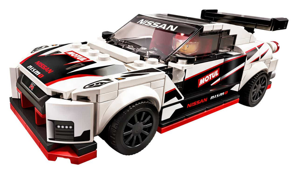 LEGO Nissan GT-R Nismo made of 300 Lego parts | LAMINIFIGS
