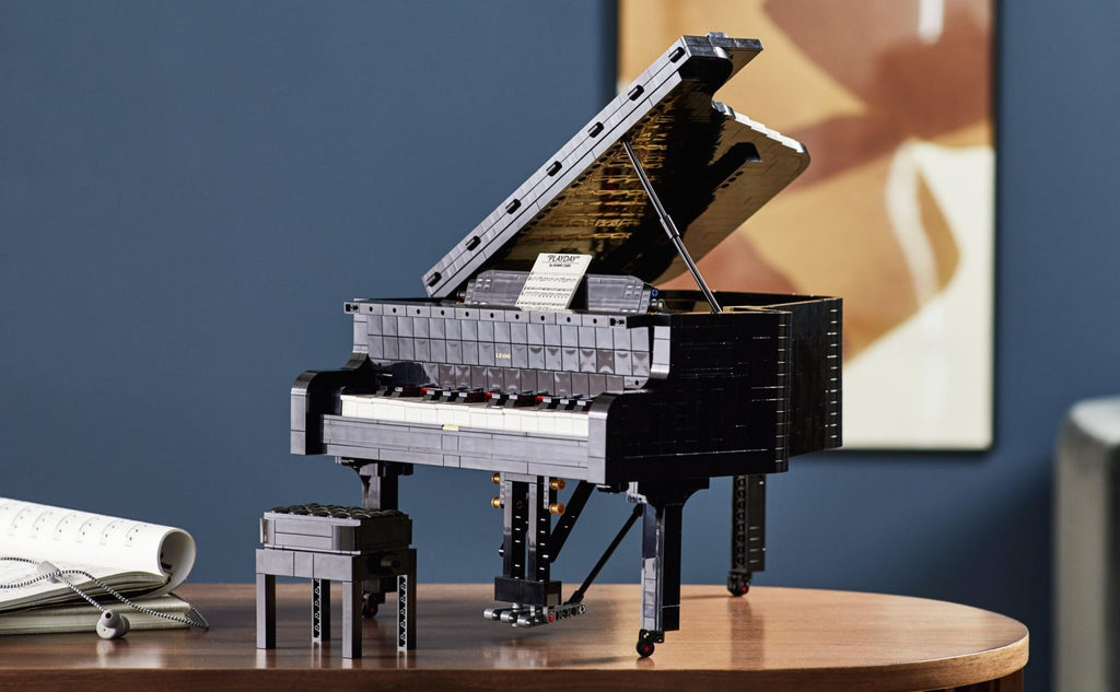 Lego Grand Piano | LAMINIFIGS.com