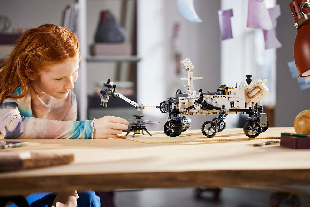 LEGO Perseverance Rover Building Set: Explore Mars in Your Living Room | Laminifigs.com