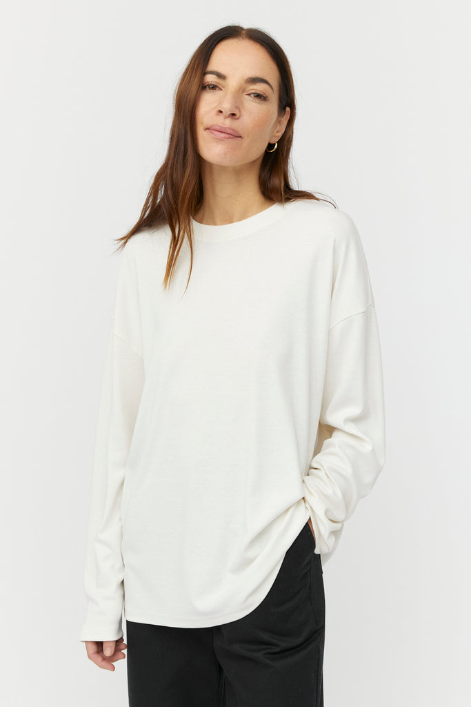 Boat Neck Top Off-white