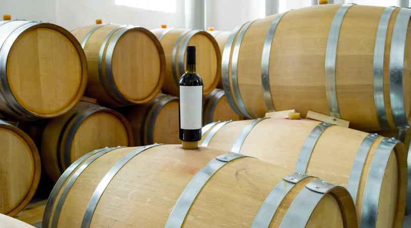 effects of temperature and humidity on wine aging