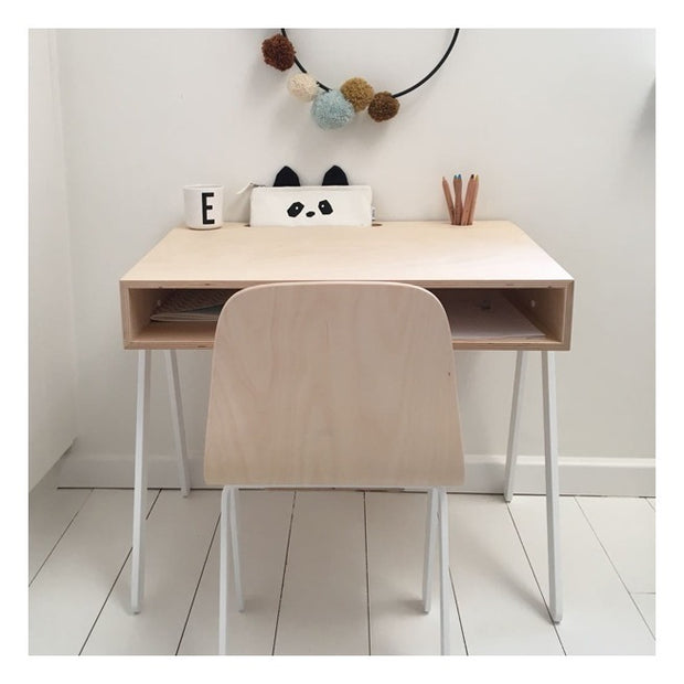 small kids white desk