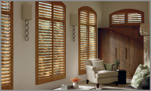 Hunter Douglas Heritance® Wood Blinds, natural wood interior design near Chicago, Illinois (IL) and Midwest