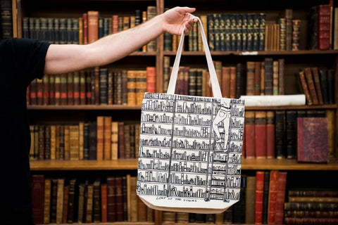 The Strand tote bag has become well-known since the 1980s.